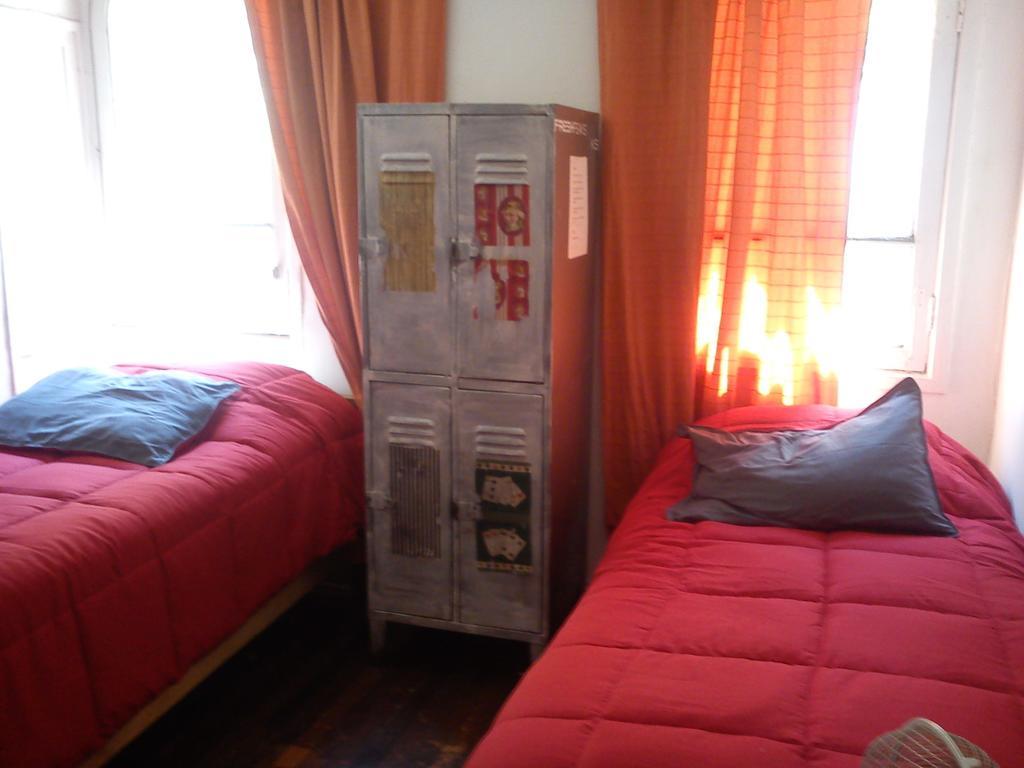 Don Santiago Hostel الغرفة الصورة